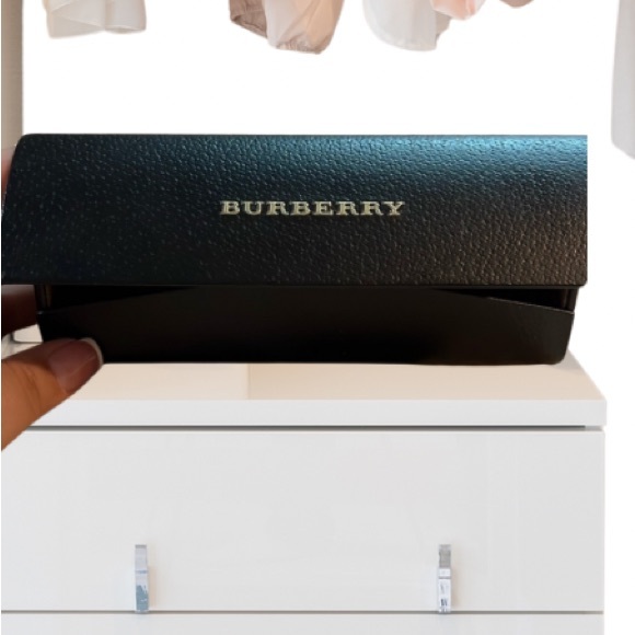 Burberry Sunglasses Eyeglasses Black Leather Hard Case Magnetic Close - Picture 1 of 6